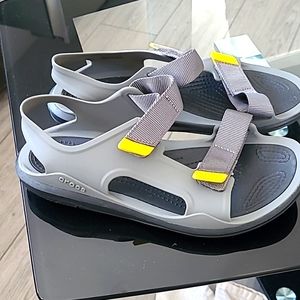 New crocs men all terrain sandal